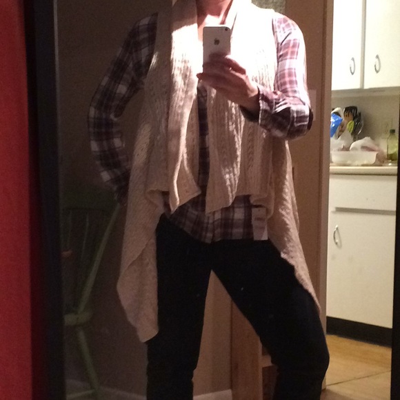 Knit Sweater Vest - Picture 2 of 3